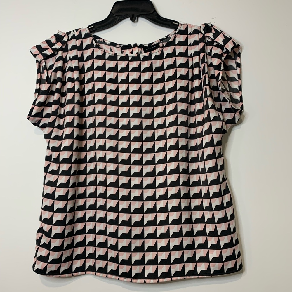 Geometric Button Down Back Blouse - Who What Wear